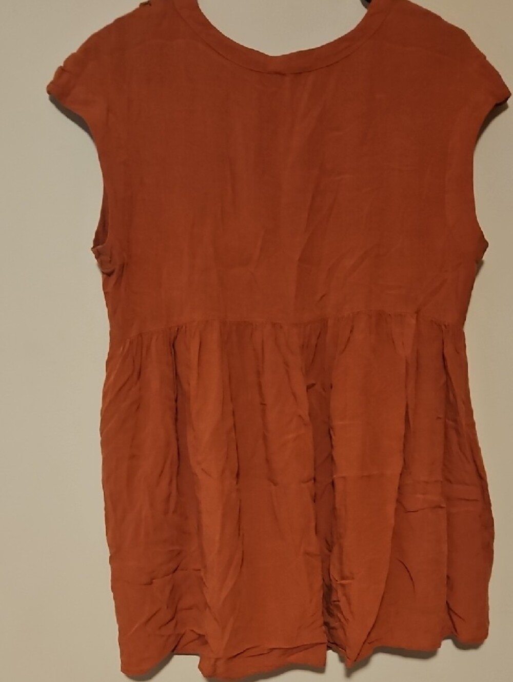 Umgee Rust Button-Front V-Neck Tunic - Picture 6 of 6